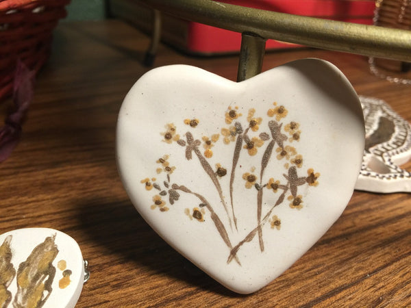 Porcelain Heart Coaster "Charm"
