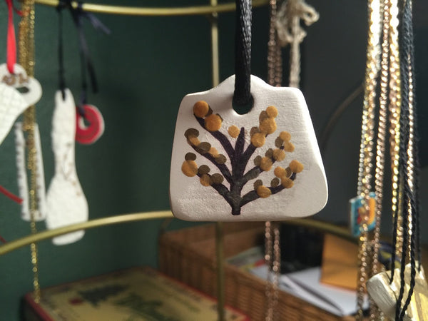 Porcelain Necklace "Grace"
